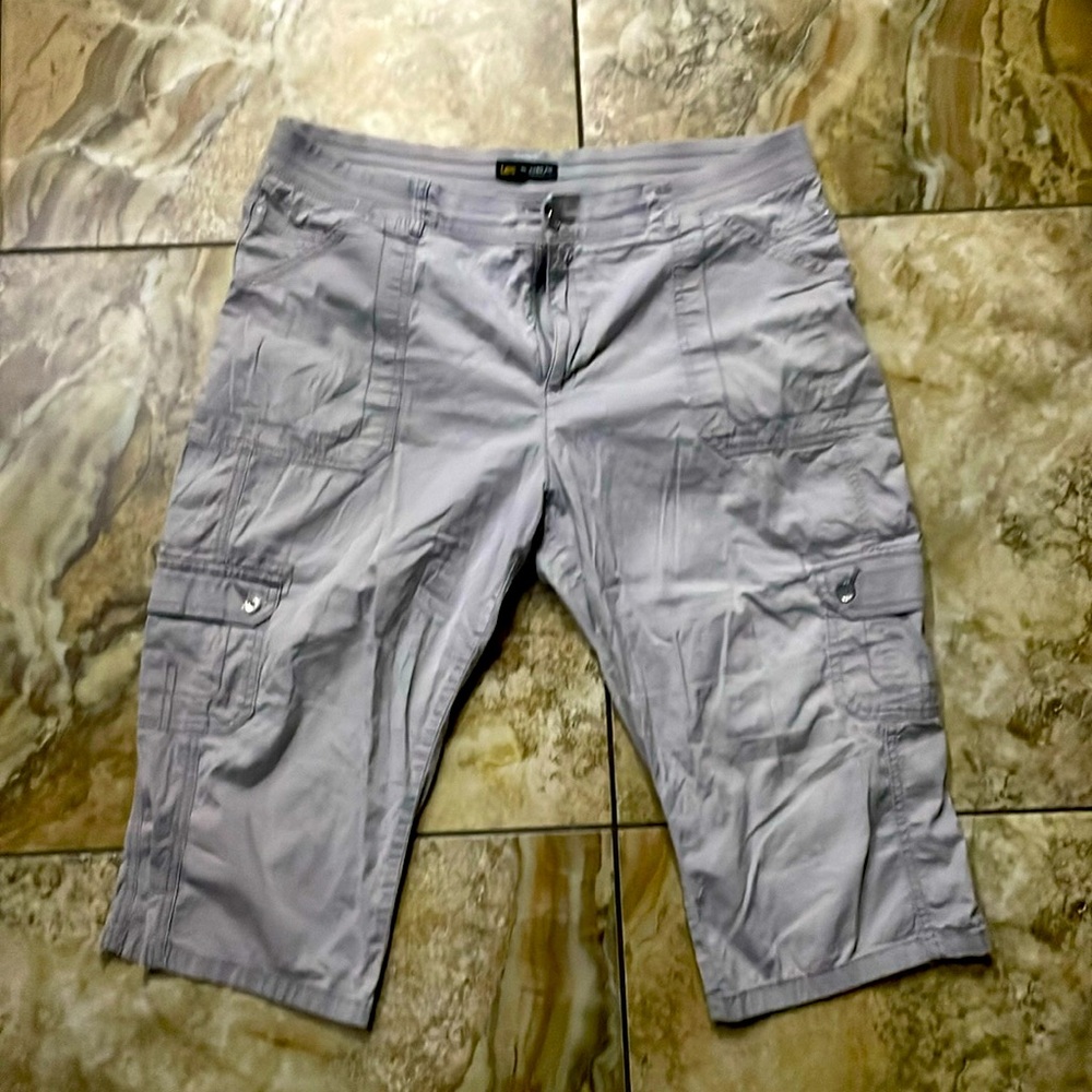 Lee relaxed mid rise pants